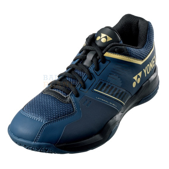 Yonex Power Cushion Strider Flow Wide Navy Gold badmintonschoen kopen Badmintonplanet.be